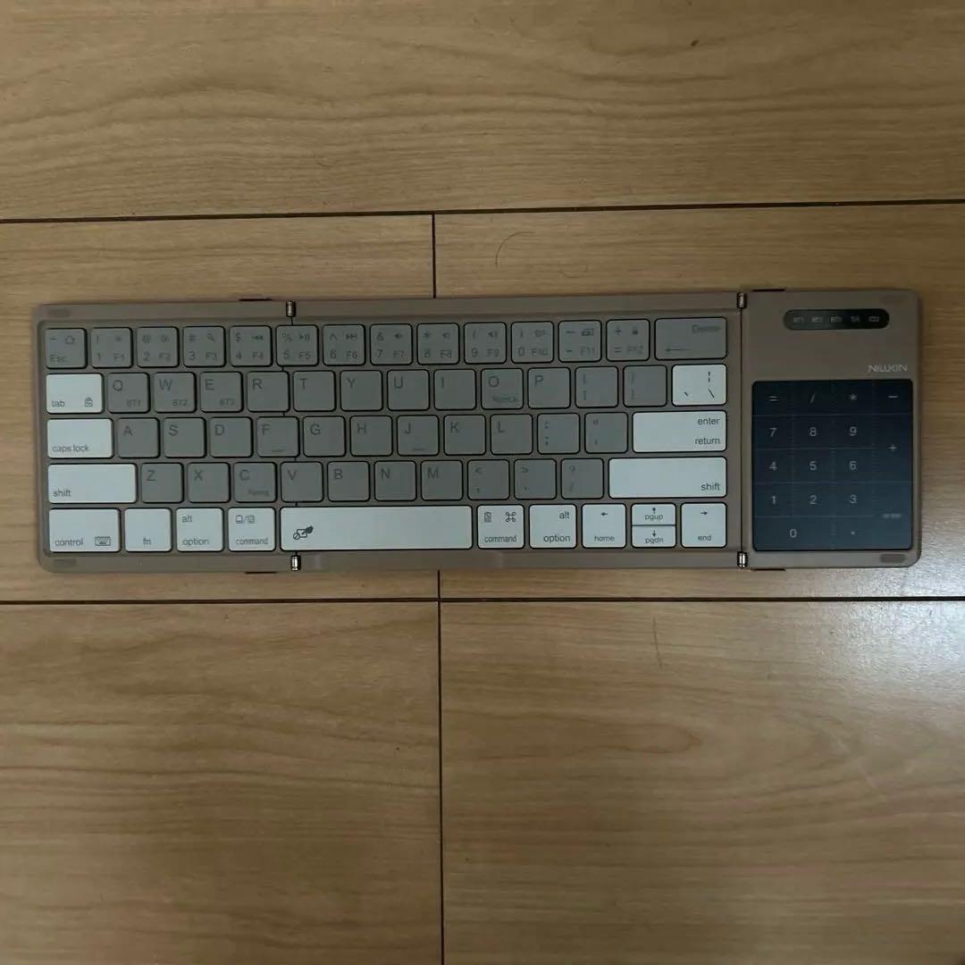 折りたたみBluetoothキーボードCube Pocket Keyboard