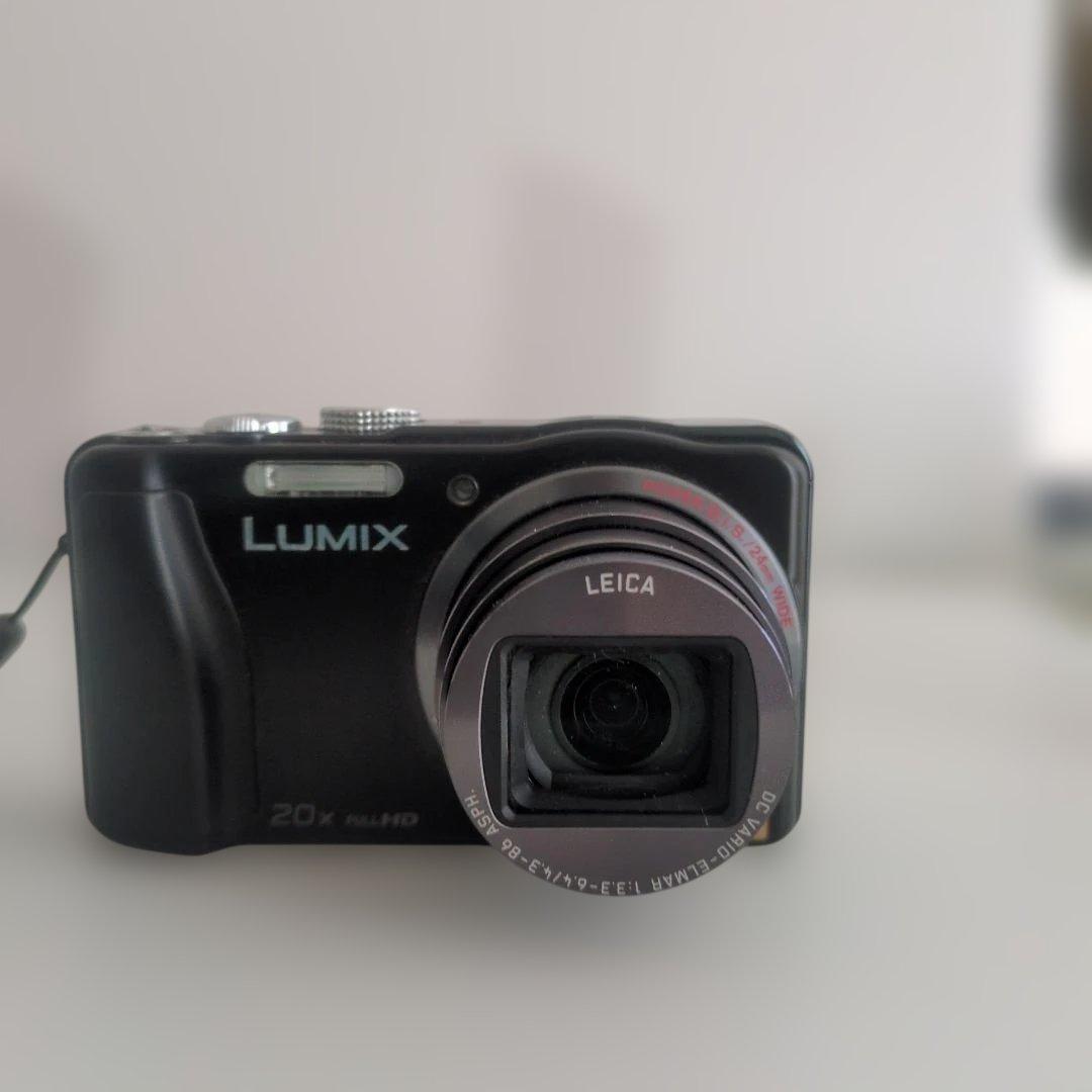 デジカメ　Panasonic　LUMIX　DMC-TZ30 本体