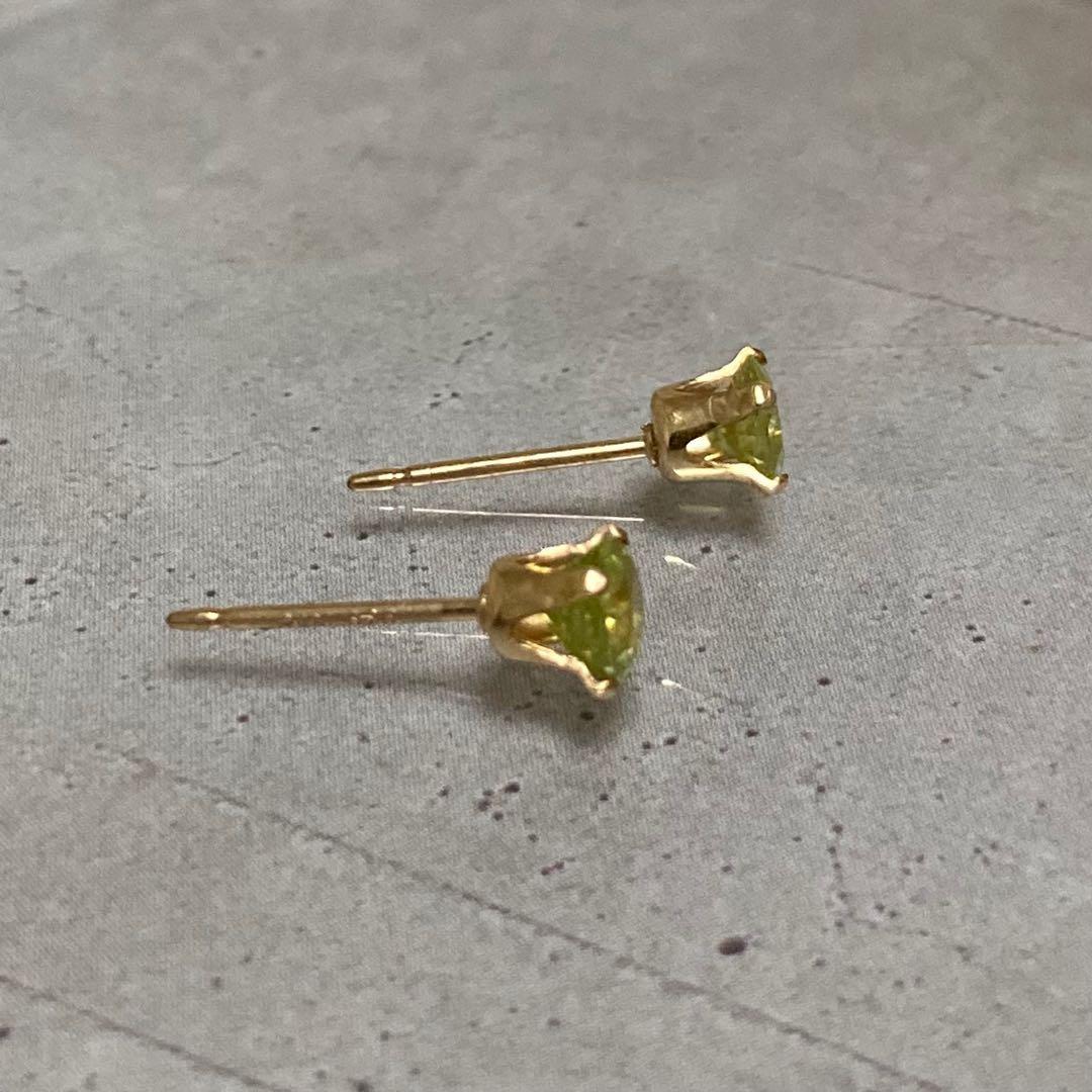 天然石 希少石 スフェーン スタッドピアス 4mm 14kgf