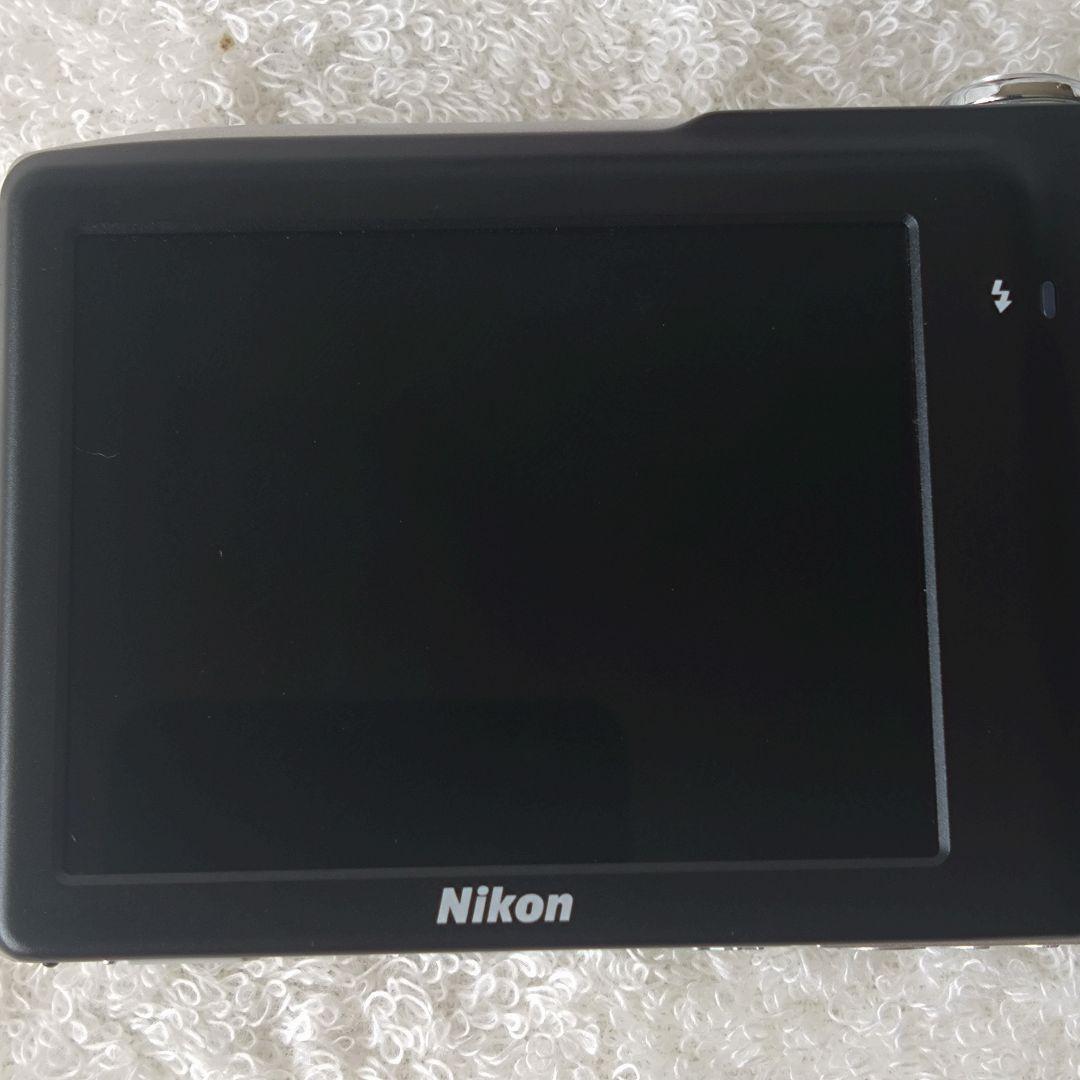 【動作確認済】Nikon ニコン COOLPIX S3300 シルバー デジカメ