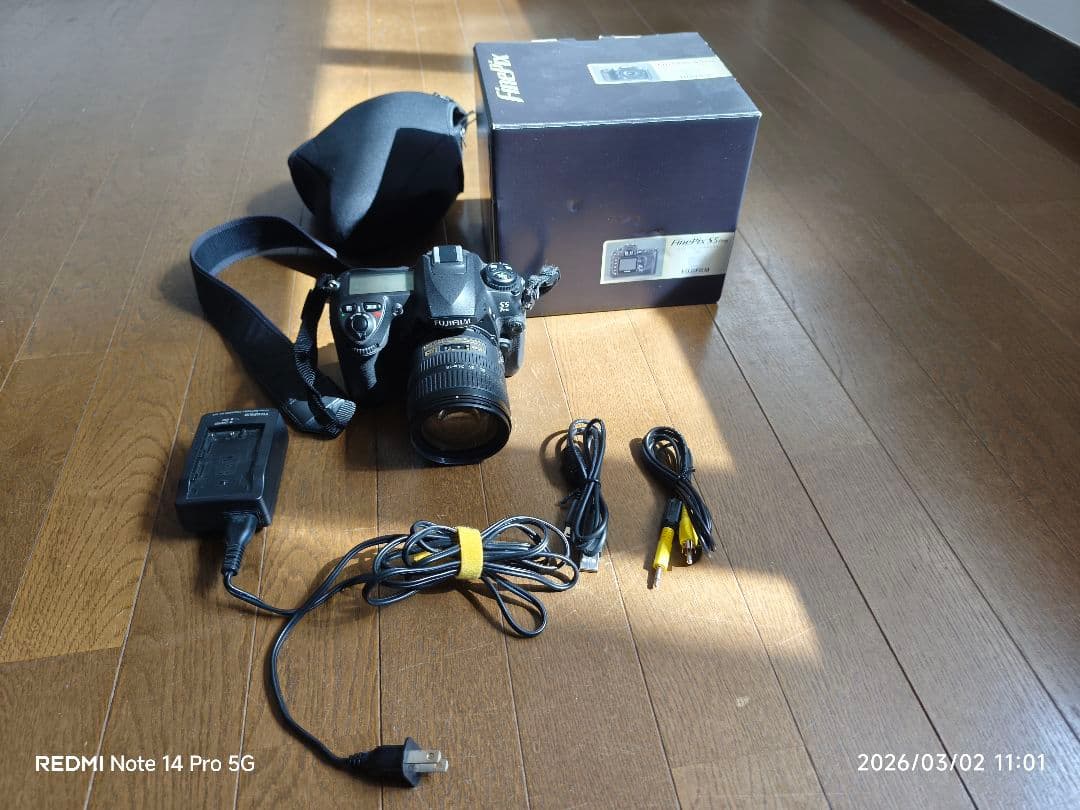 超美品FUJIFILM FinePix S5 Pro ＋Nikon ズームレンズ