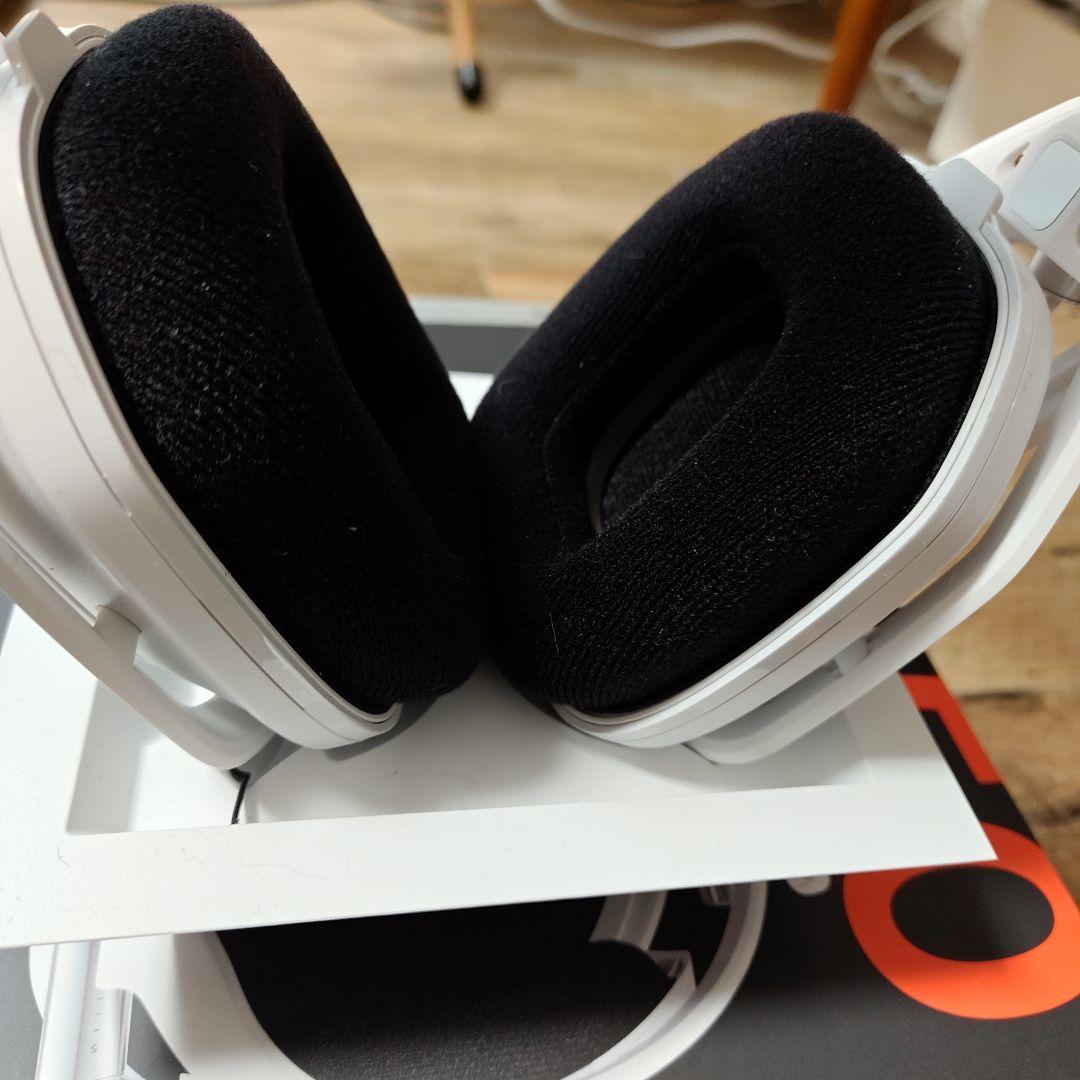 A50 X LIGHTSPEED ワイヤレスヘッドセット ホワイト