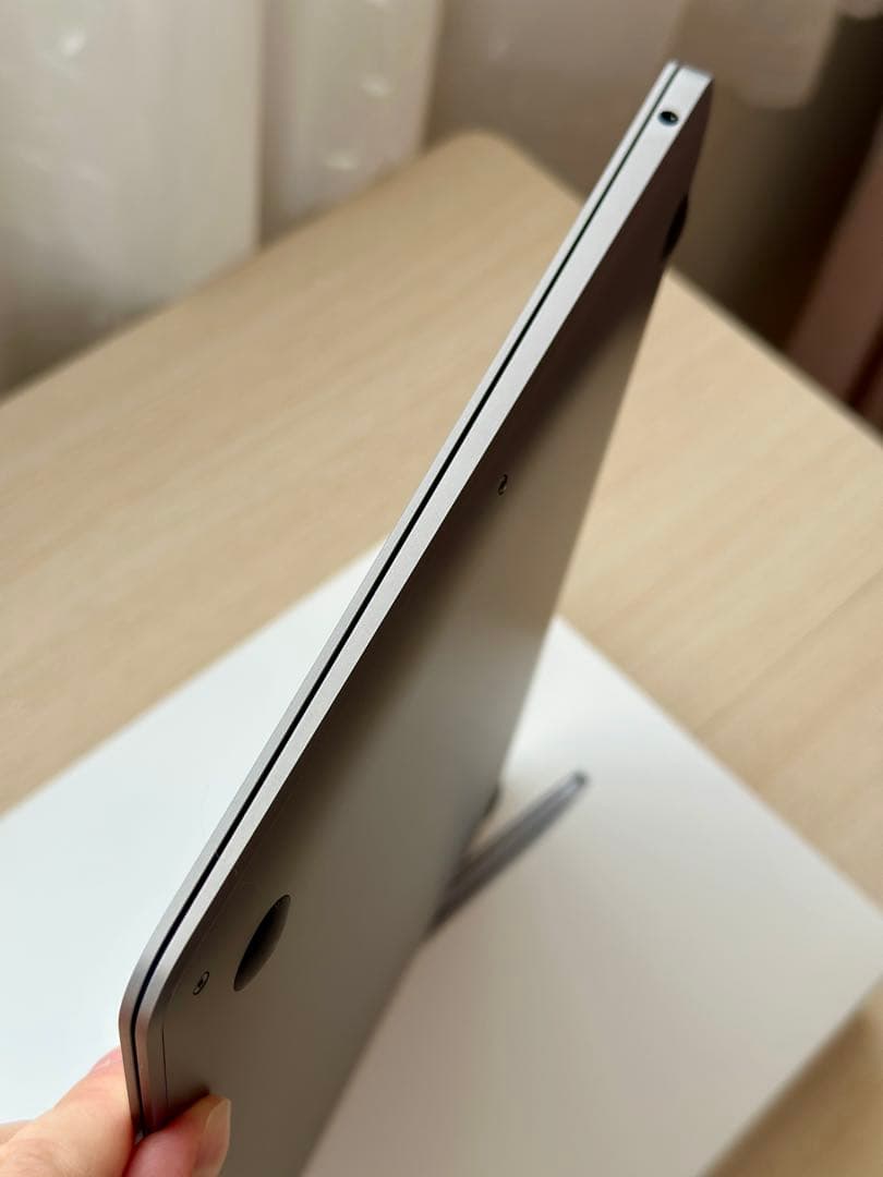 [美品] MacBook Air 13-inch 2020 256GB i5