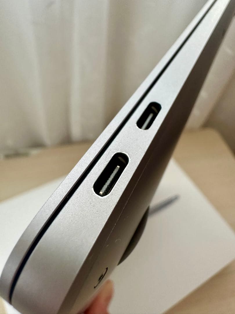 [美品] MacBook Air 13-inch 2020 256GB i5