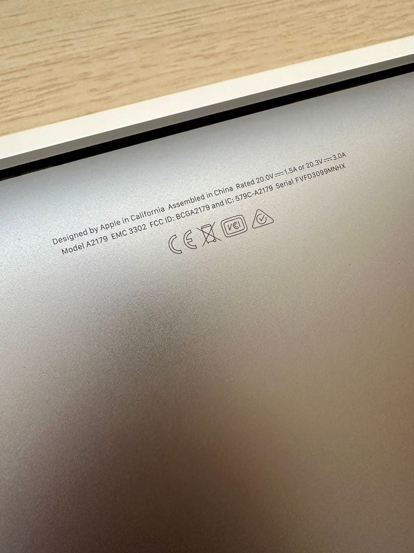 [美品] MacBook Air 13-inch 2020 256GB i5
