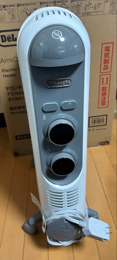 デロンギ　アミカルド　オイルヒーター　RHJ45M0912-SG