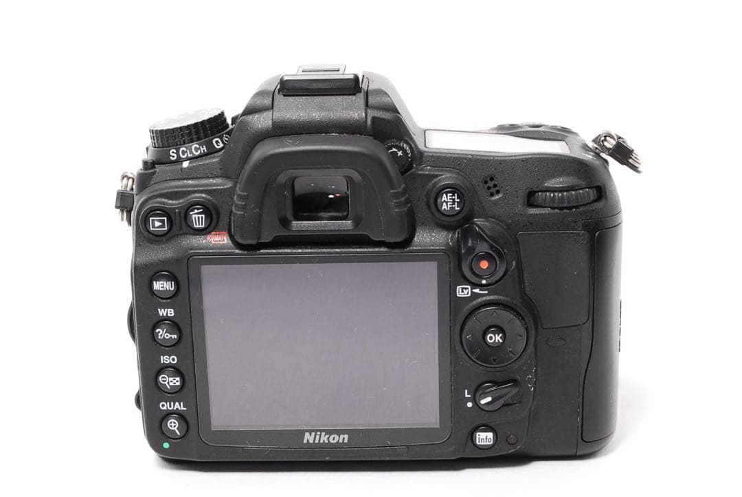 ◆ショット数少なめ◆Nikon D7000◆カメラポーチ付き◆一眼レフカメラ◆