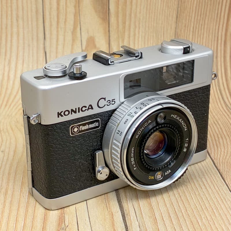 【整備品】KONICA C35 Flash matic コニカ　ケース付