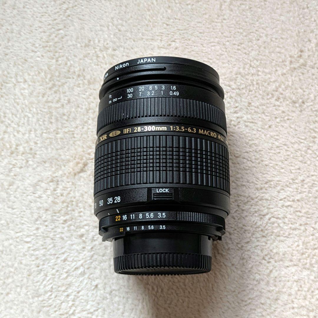 Nikon D600 フルセット＋28-300mm 動作良好