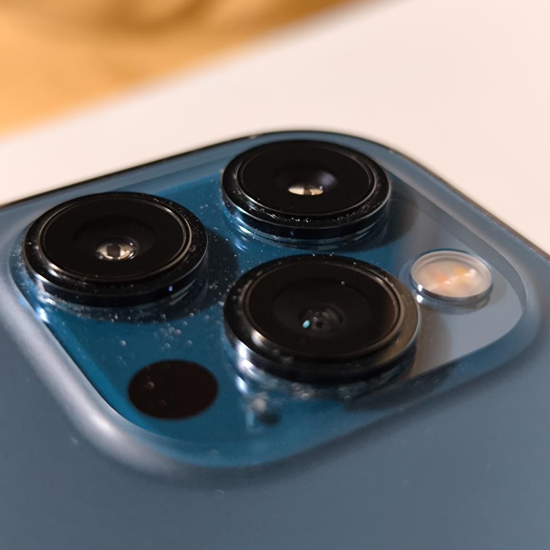 iPhone 12 Pro Max 256GB パシフィックブルー ドコモ版