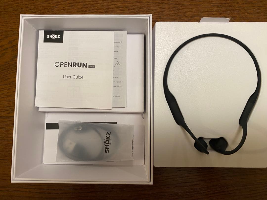 かわらろう様　SHOKZ OPENRUN 骨伝導イヤホン ブラック
