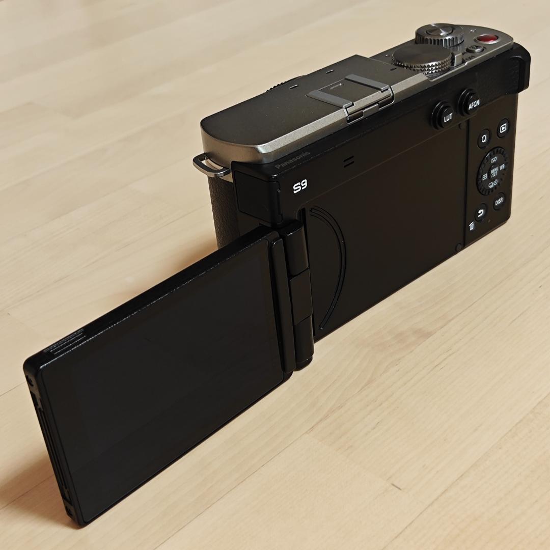 Panasonic Lumix S9 ミラーレスカメラ 本体