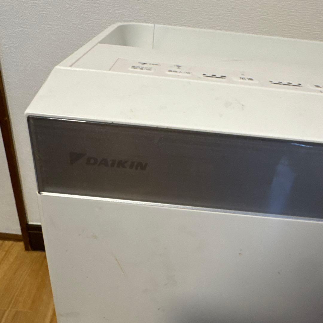 DAIKIN ダイキン 空気清浄機 MCK70V-W ホワイト 2019年製