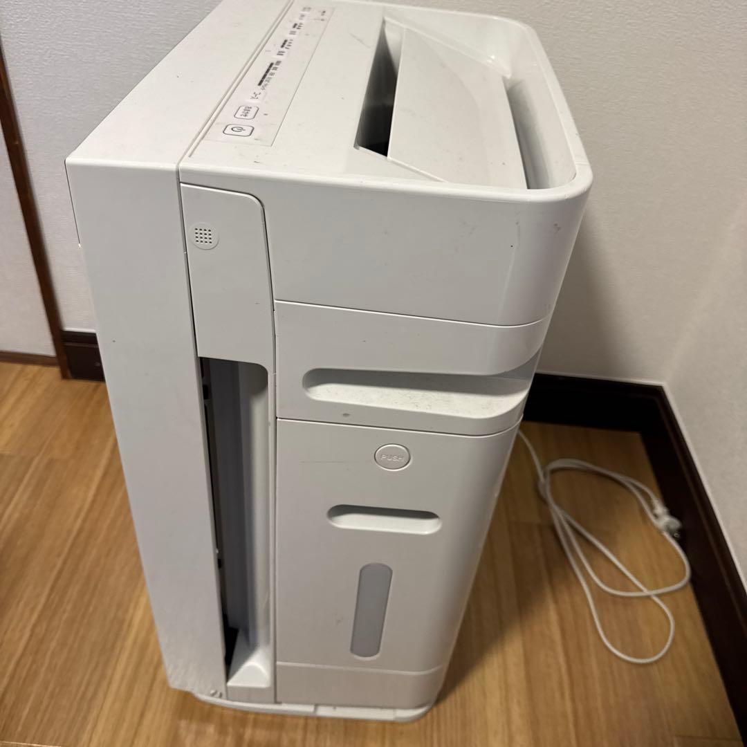 DAIKIN ダイキン 空気清浄機 MCK70V-W ホワイト 2019年製