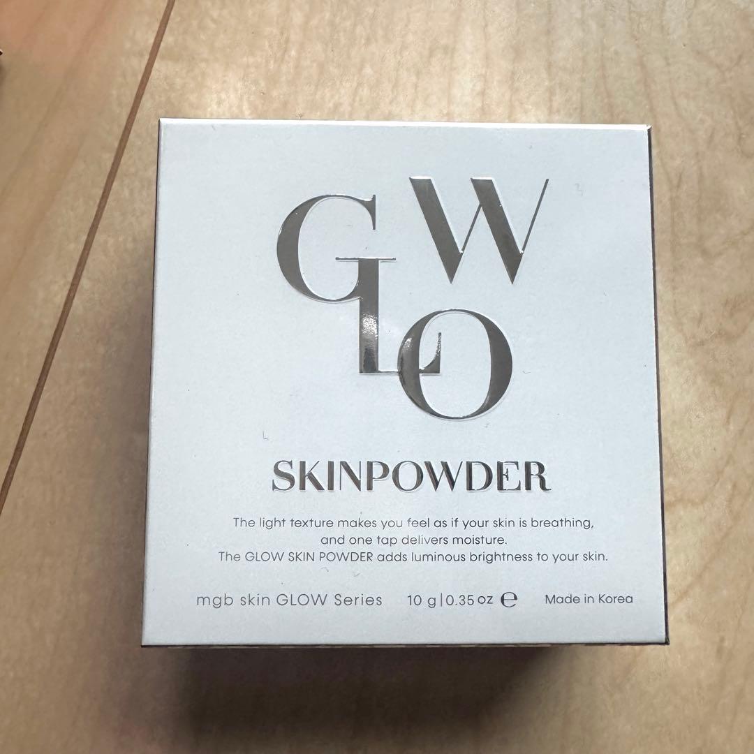 限定廃盤 GLOW ファンデーション スキンパウダー megood beauty