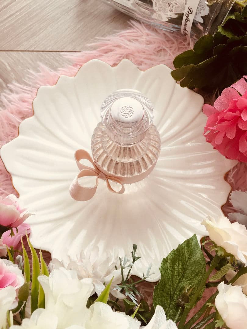 コスメデコルテ　KIMONO YUI 香水 50ml 新品　未使用に近い
