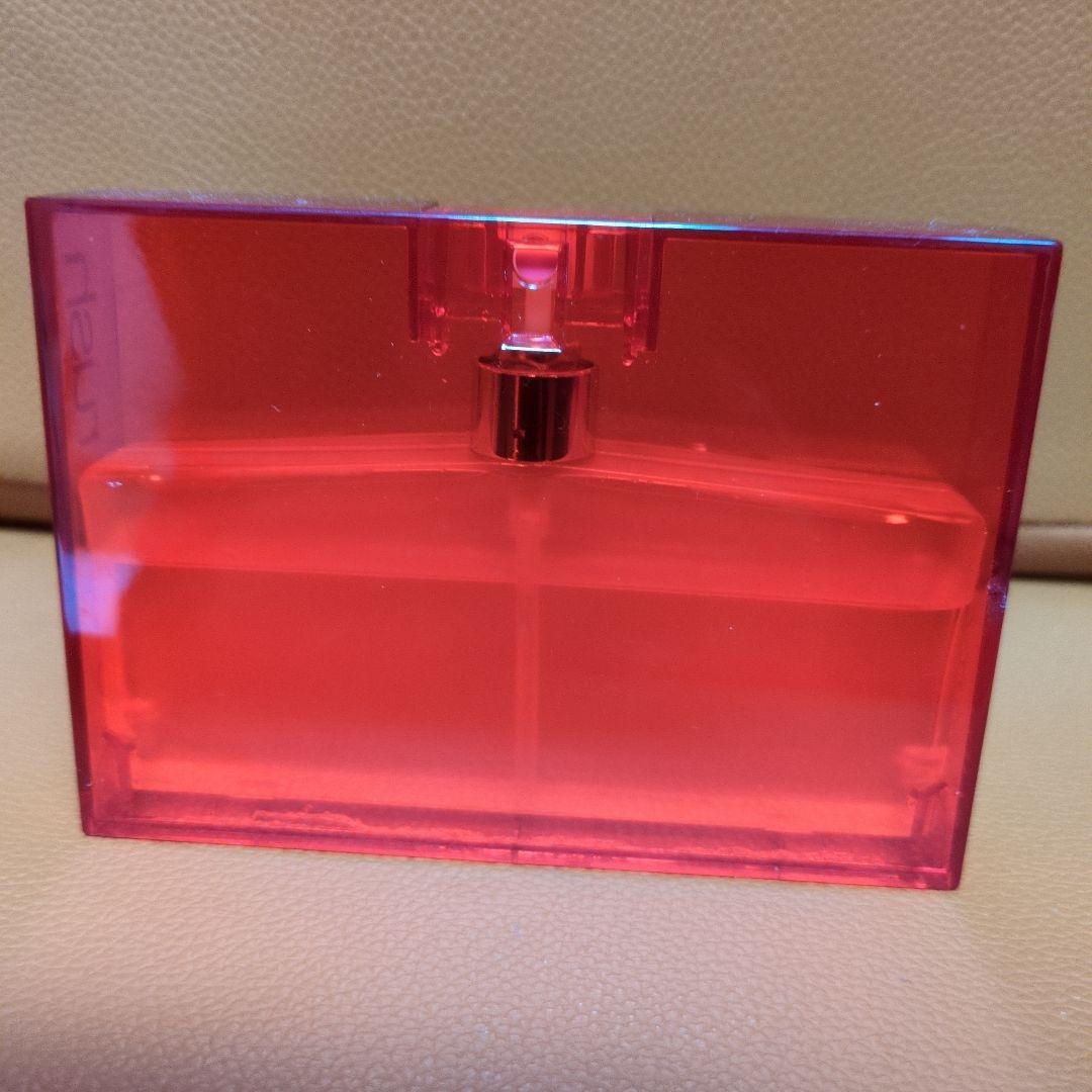 まみ出品 Gucci 香水