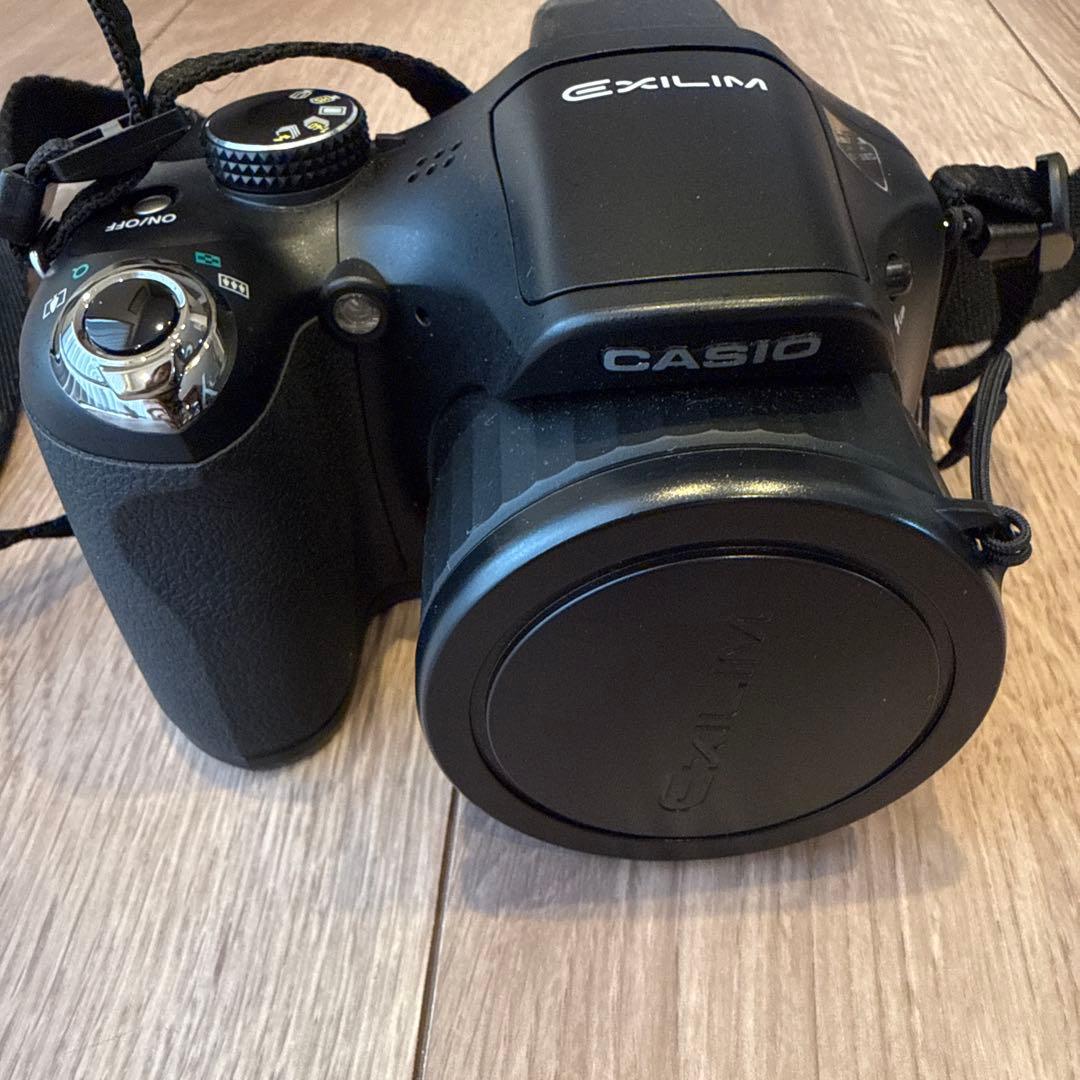 【完動品】CASIO EXILIM EX-FH20 デジタルカメラ 動作確認済み