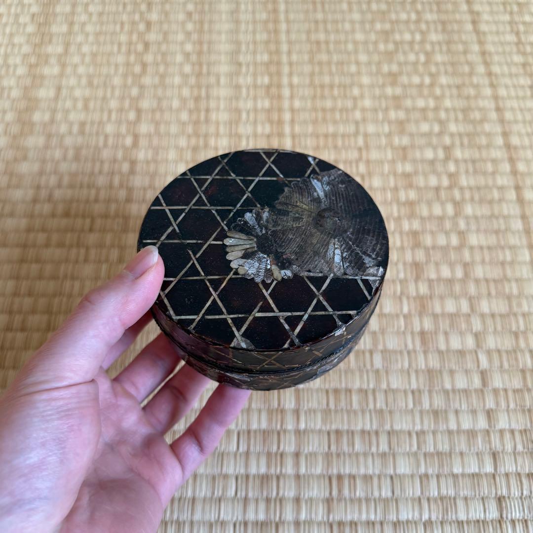 螺鈿 香合 菊文様 室町時代 江戸時代 漆器 漆 茶道具 古美術 骨董 民藝