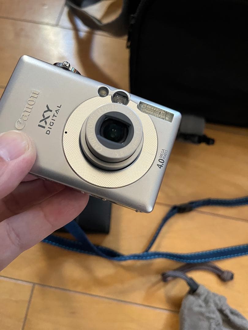 Canon IXY DIGITAL50 4.0メガピクセル　デジカメ　他