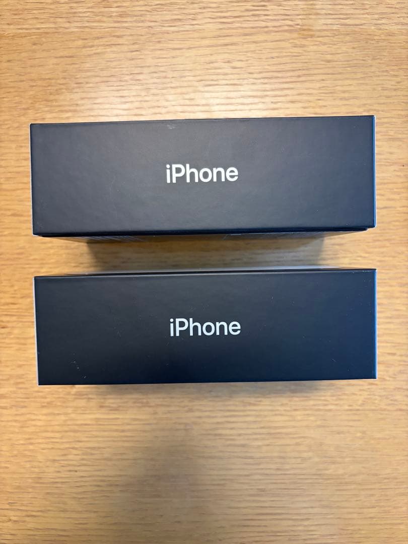【美品】iPhone11pro 256GB シルバー1台　箱は2箱付き