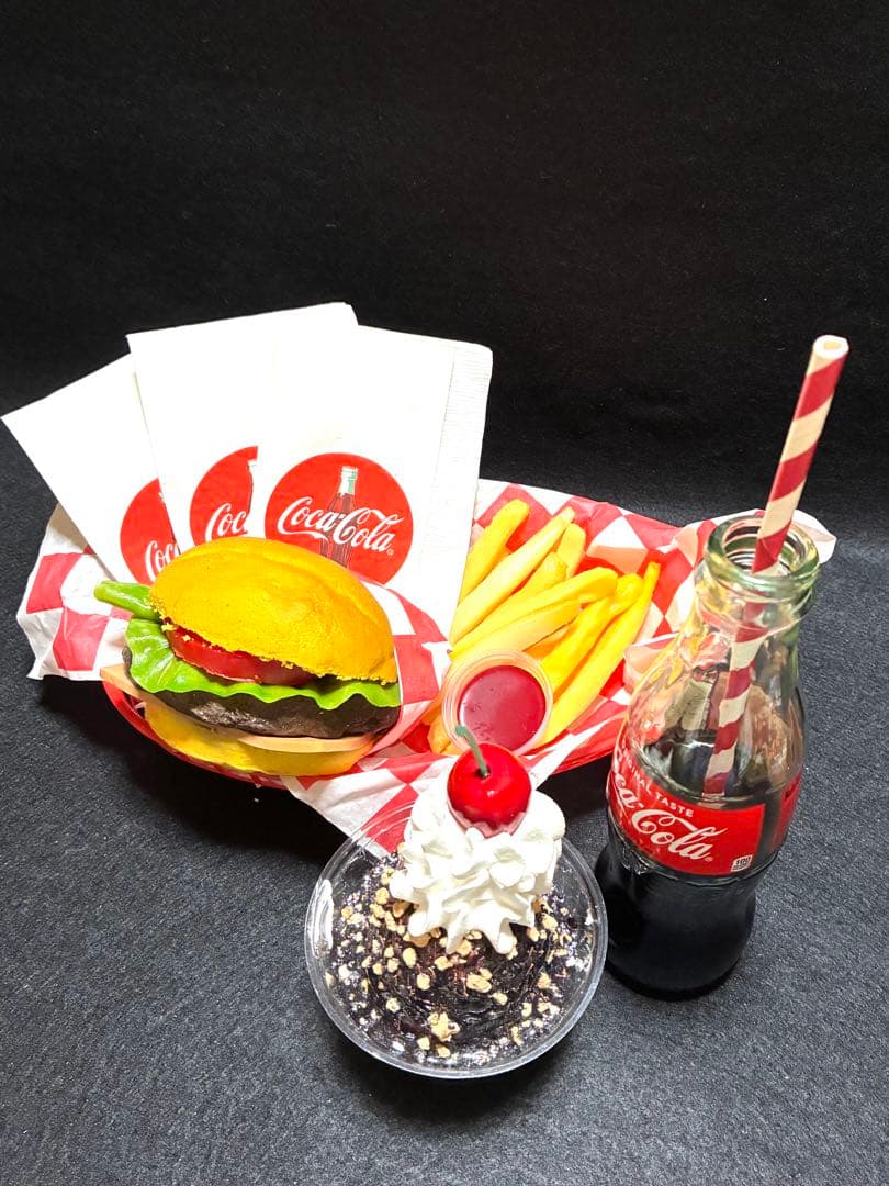 アメリカンダイナー メルズドライブイン ハンバーガーセット　食品サンプル