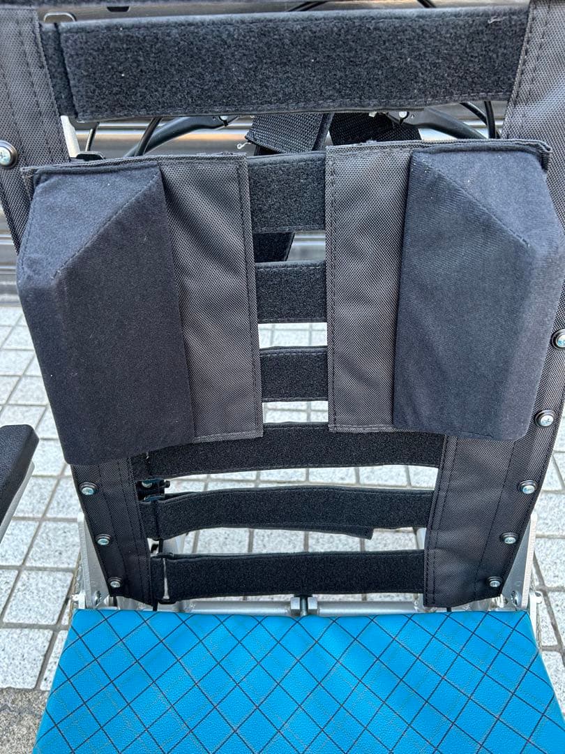 カワムラサイクル社 ティルト リクライニング付き車イス KXL16-42