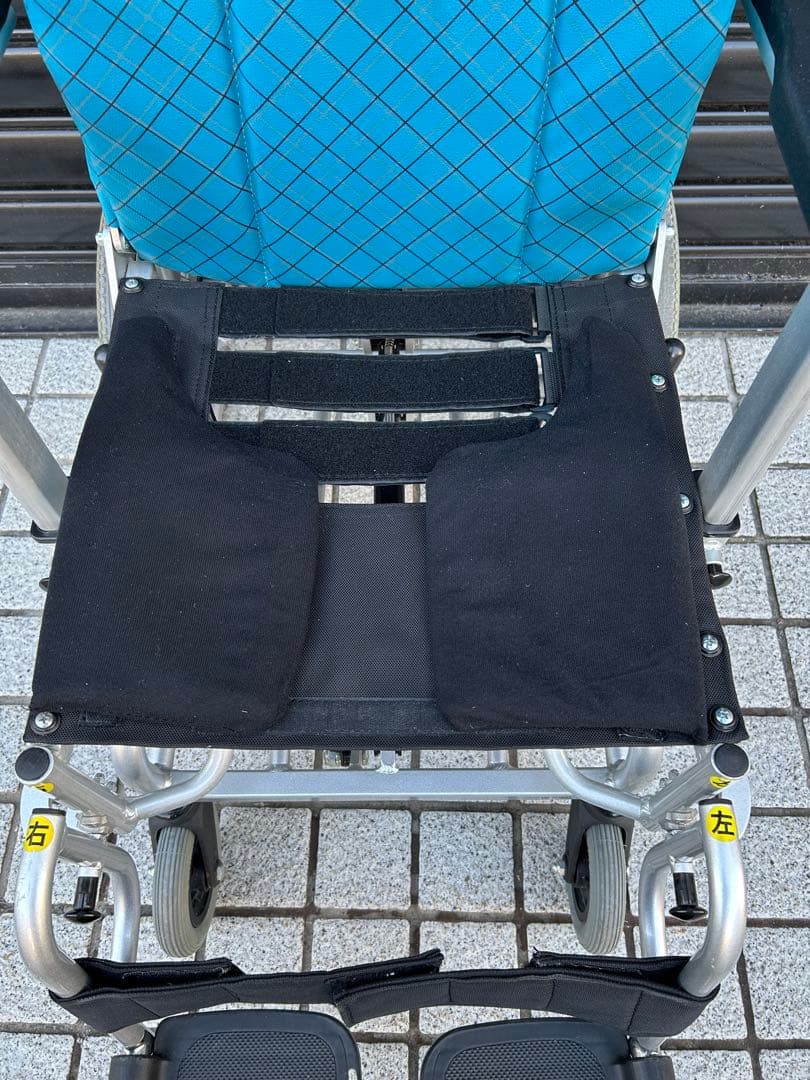 カワムラサイクル社 ティルト リクライニング付き車イス KXL16-42