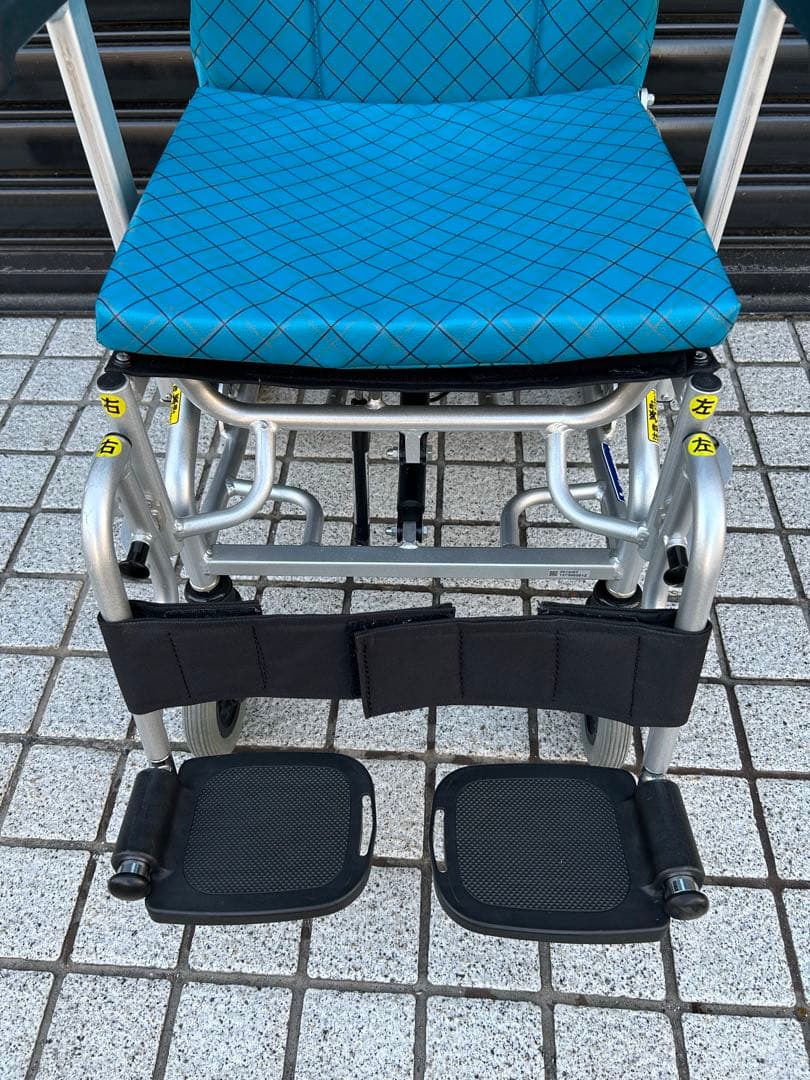 カワムラサイクル社 ティルト リクライニング付き車イス KXL16-42