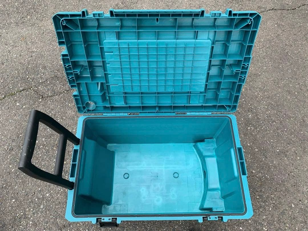 【中古品】Makita 高圧洗浄機 + 10ｍ高圧ホース ねじれ防止ジョイント