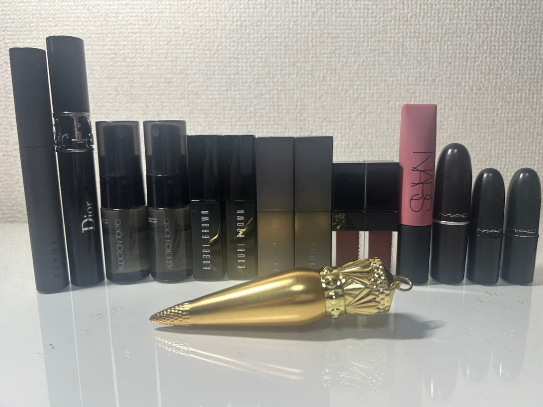 デパコス コスメ まとめ売り Mac イヴサンローランCHANEL　新品あり
