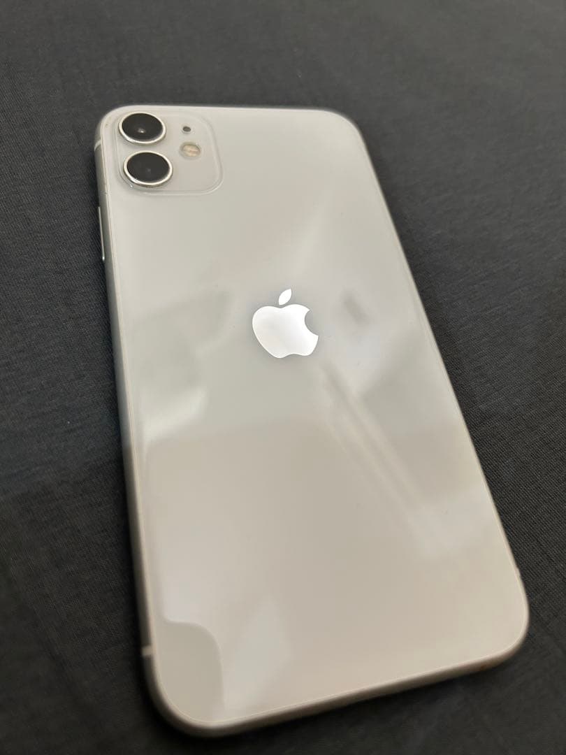 iPhone 11 ホワイト 128GB SIMフリー
