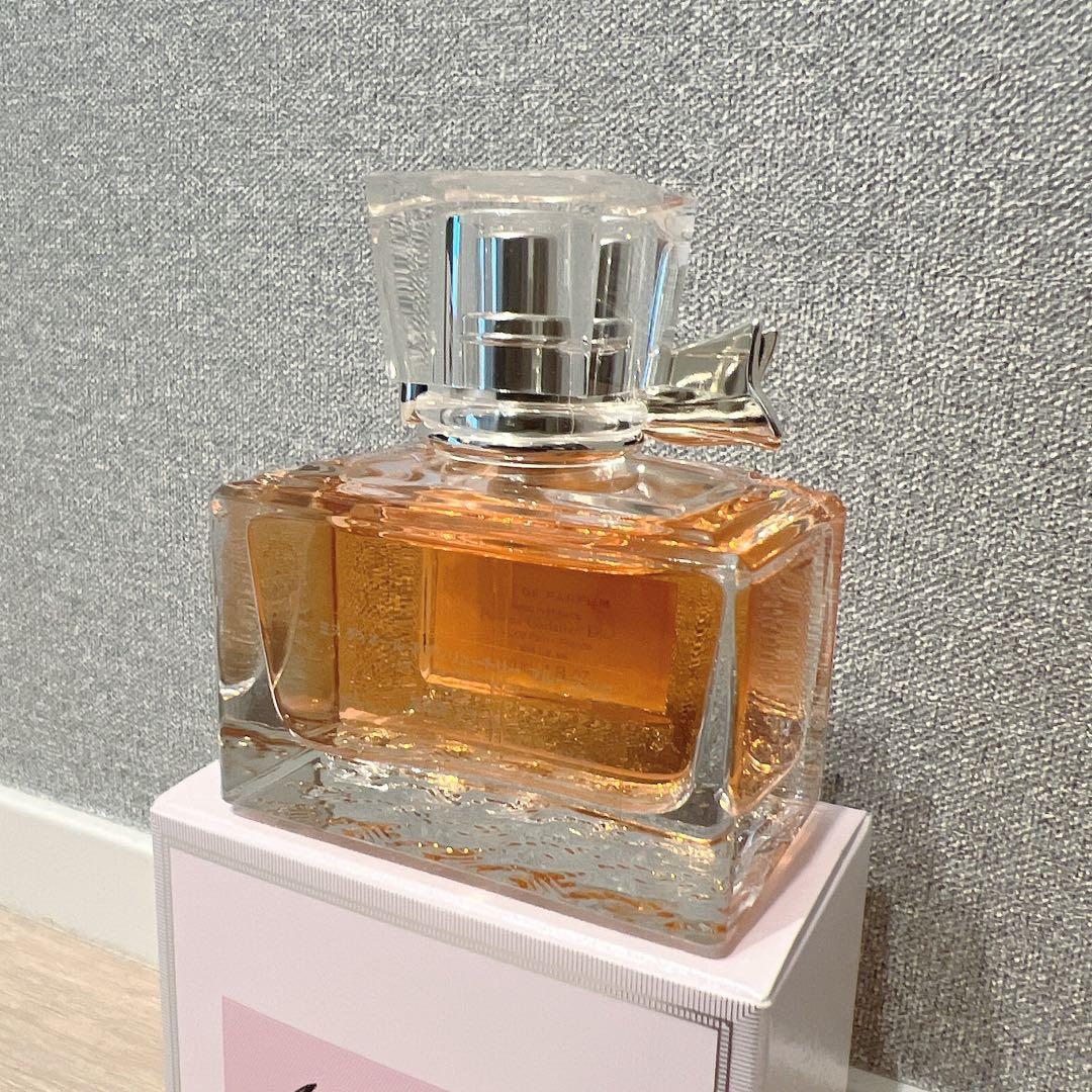 新品未使用✨ミスディオール アブソリュートリー ブルーミング 30ml
