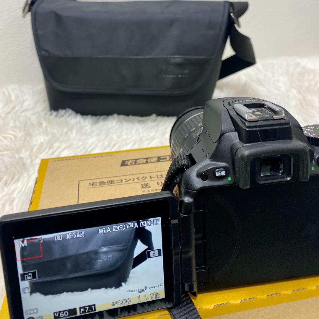 Nikon D5500 デジタル一眼レフカメラ ダブルズームキット付き 美品