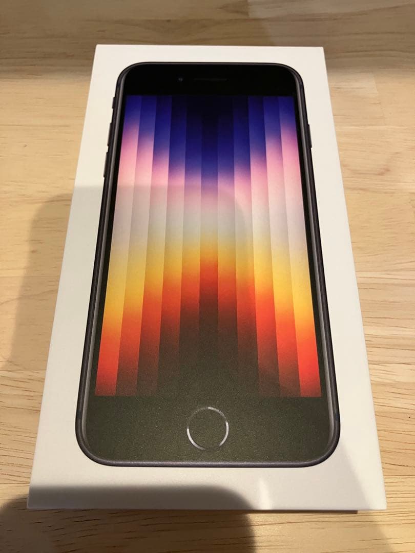 Apple iPhone SE3 (第3世代) ミッドナイト 本体　128GB