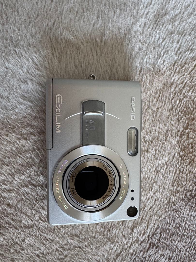 CASIO EXILM .EX-Z40 .EX-V8 2台⭕️ジャンク品⭕️