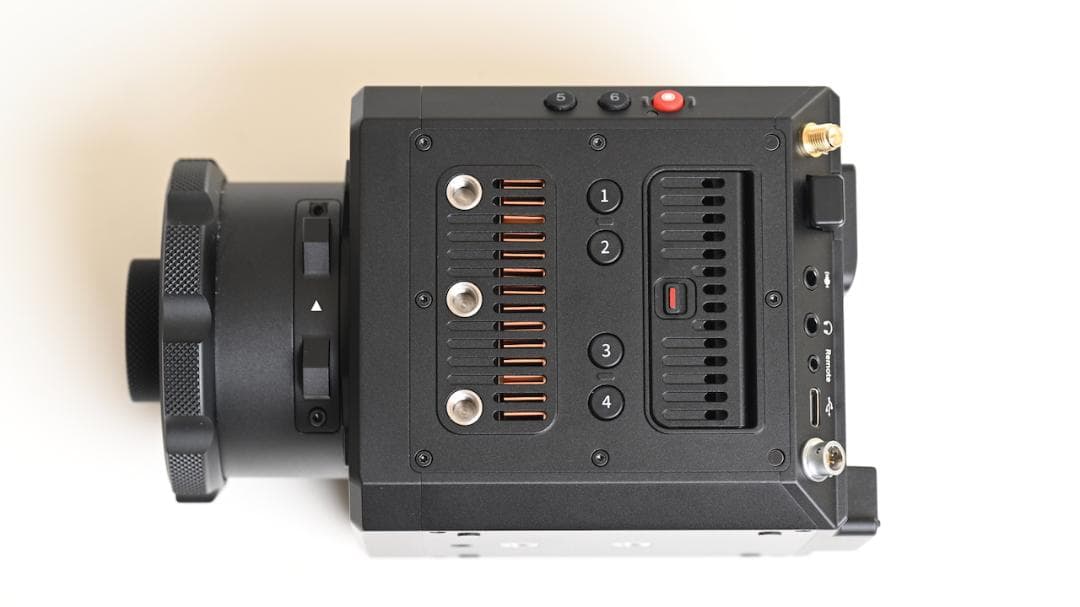 Z CAM E2-F6 PRO + アクセサリー
