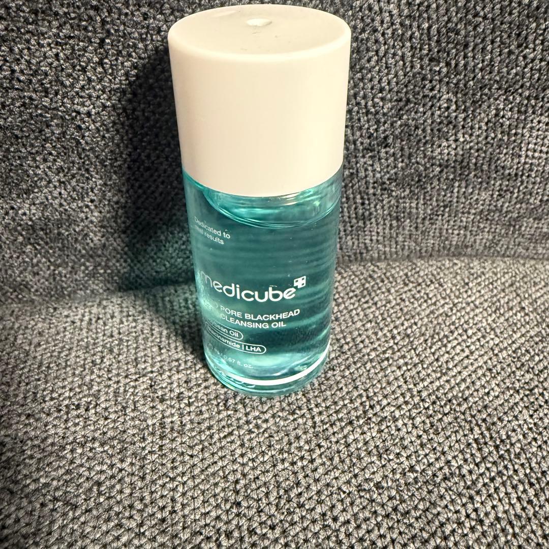 medicube AGE-Rブースタープロ ピンク　美顔器 美容液 PDRN