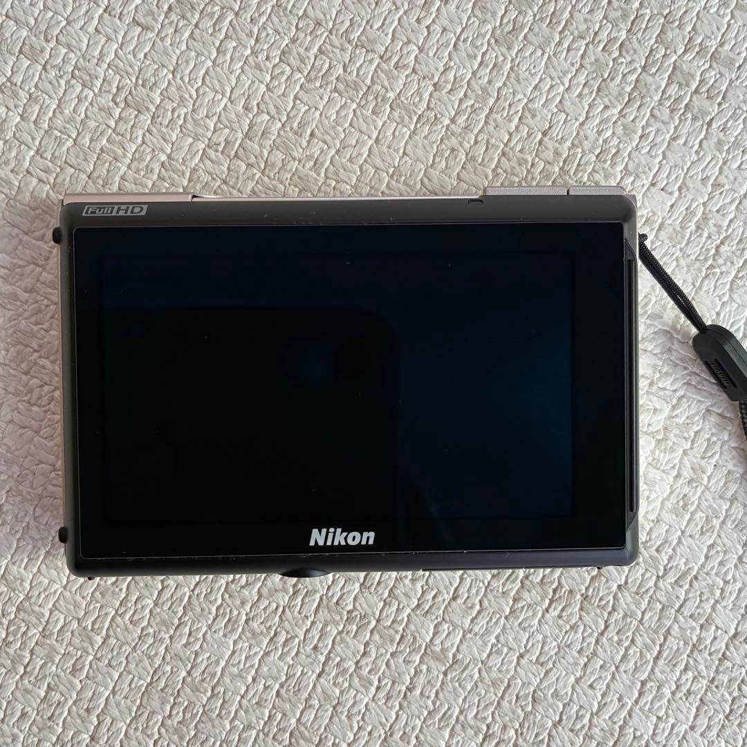 美品　Nikon COOLPIX S100 コンパクトデジタルカメラ　動作確認済