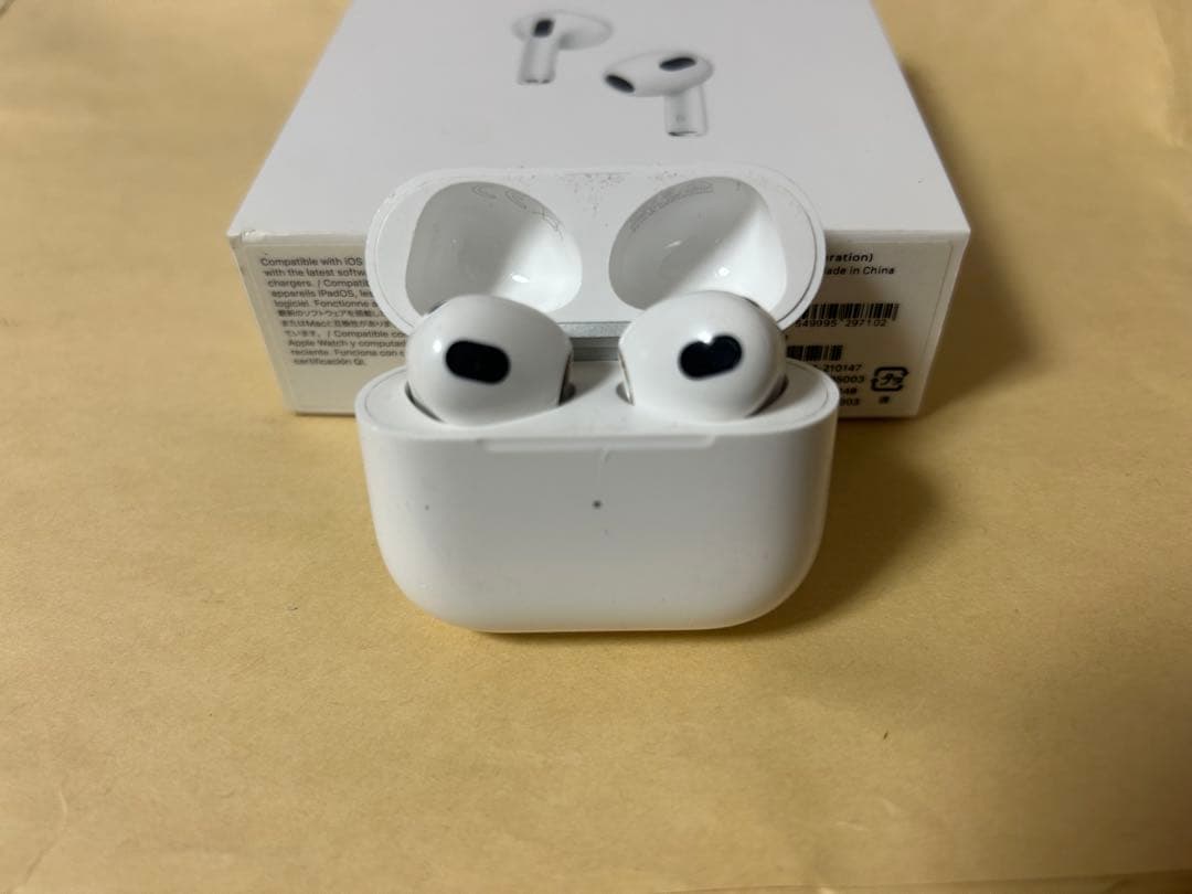 Apple AirPods(第3世代) ホワイト