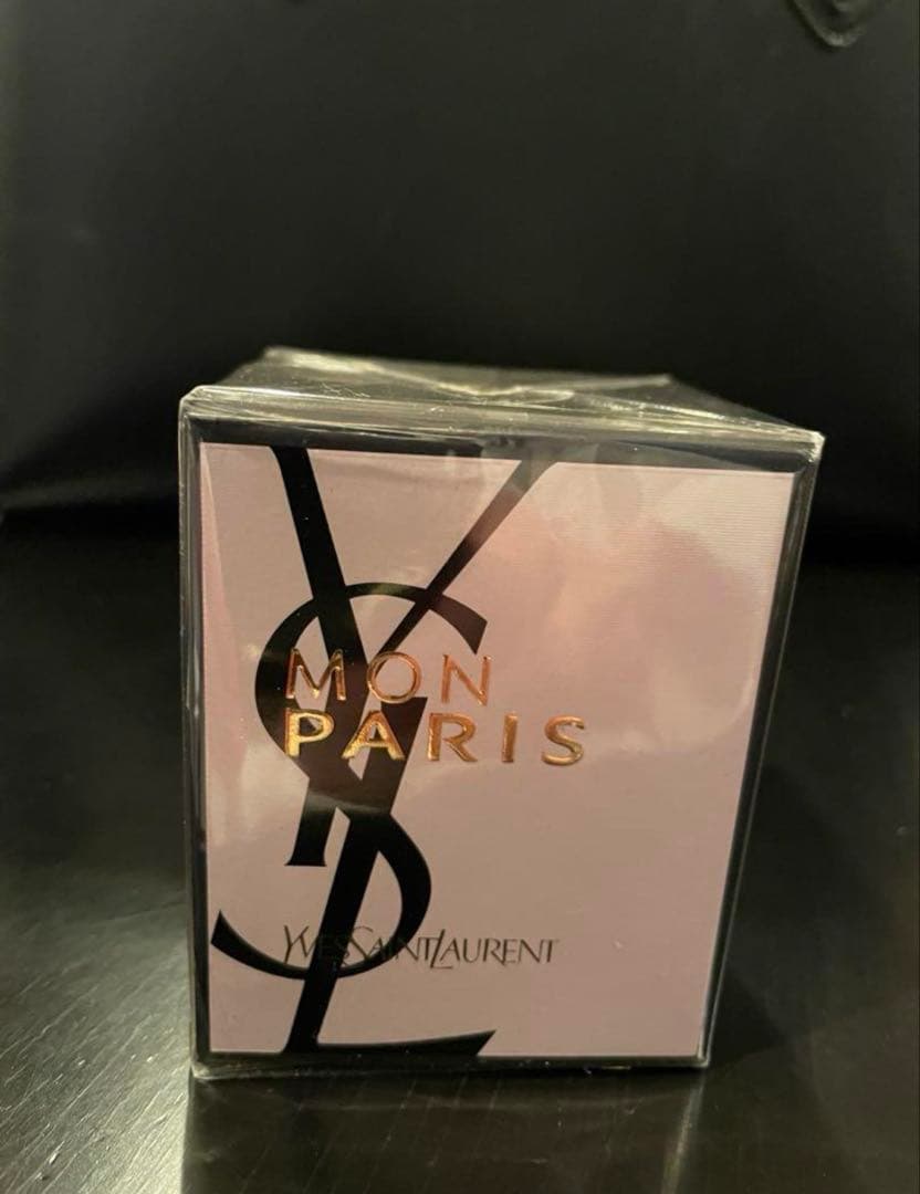 YVES SAINT LAURENT MON PARIS アロマキャンドル２個
