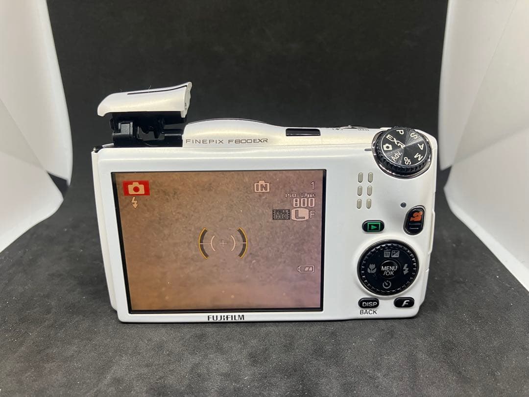 （美品）FUJIFILM FinePix F800EXR デジタルカメラ
