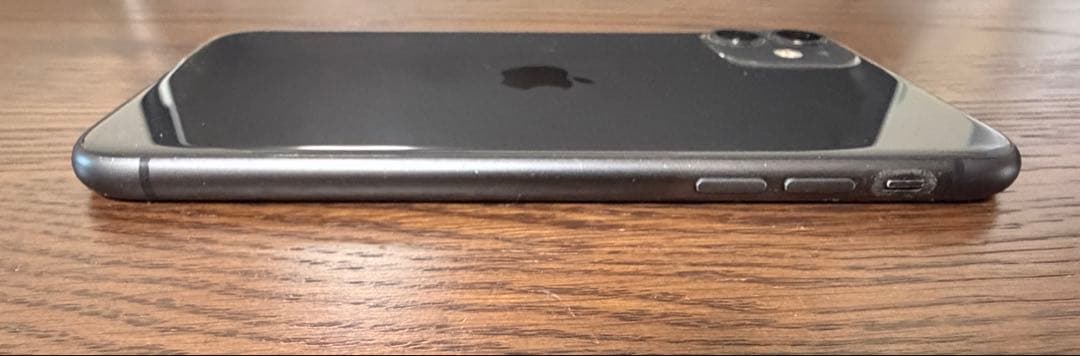 iPhone11 256GB ブラック　液晶漏れ　ジャンク品