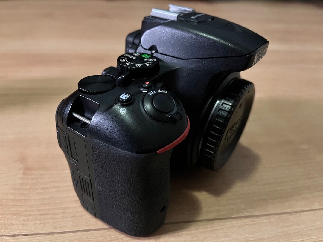 Nikon D5500 レンズキット 18-55mm VR II 動作確認済