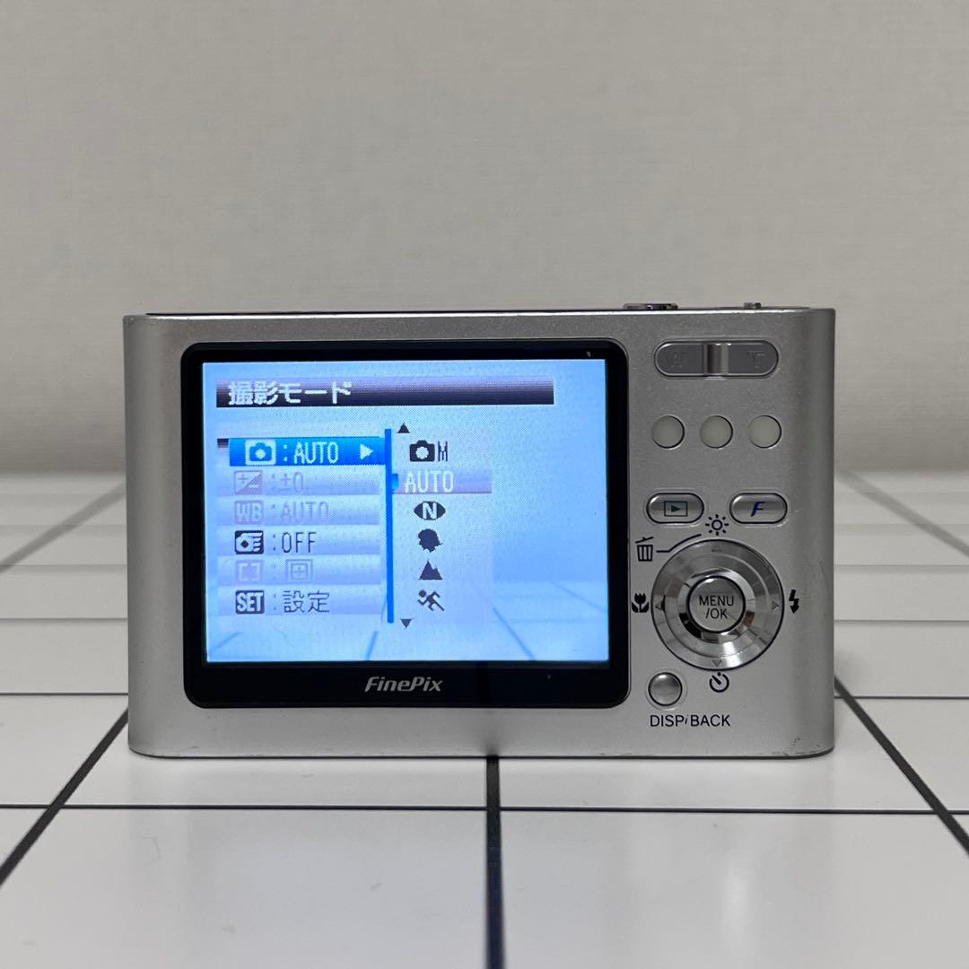 Fujifilm FinePix Z1 デジカメ