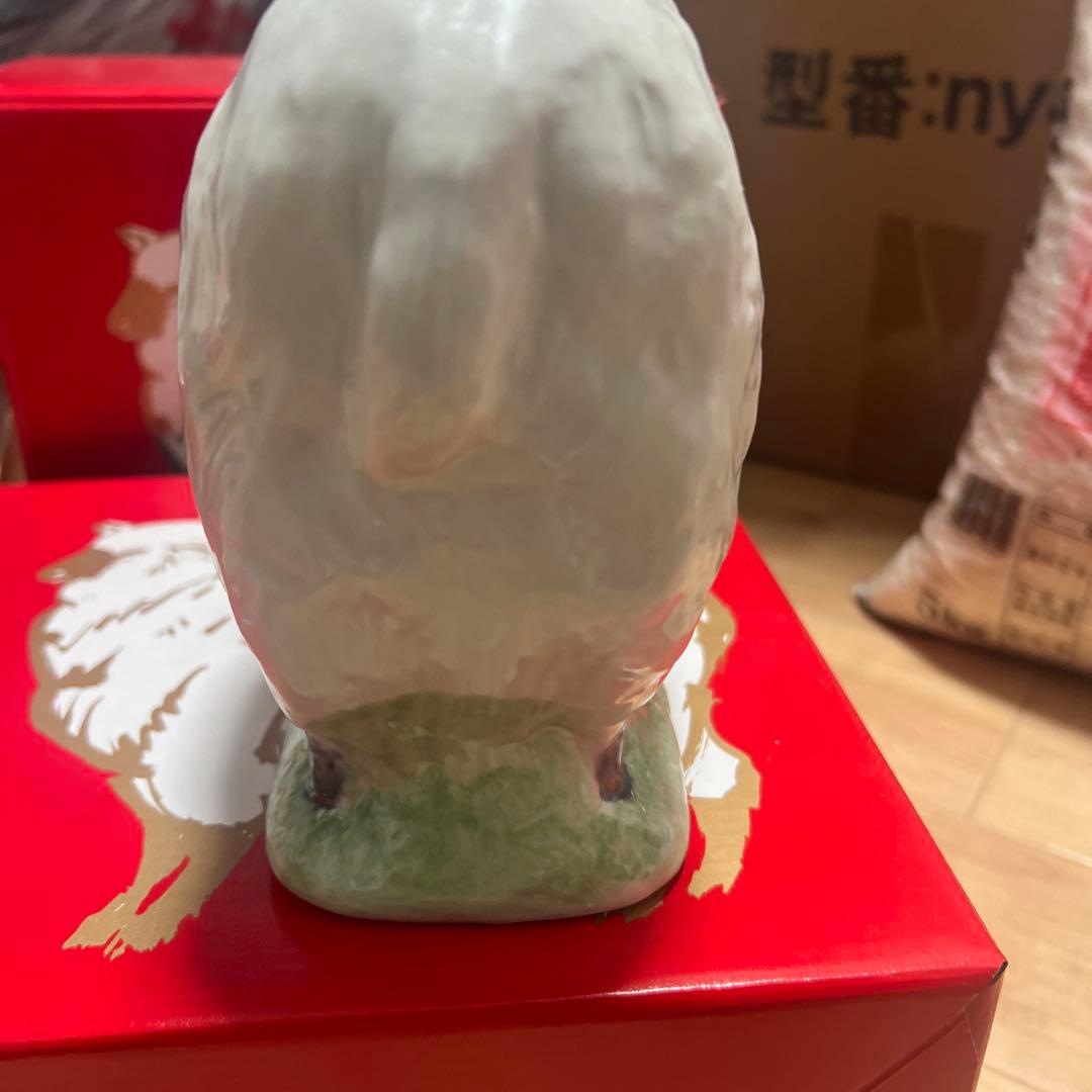 サントリーウイスキー ロイヤル 陶器フィギュア付き