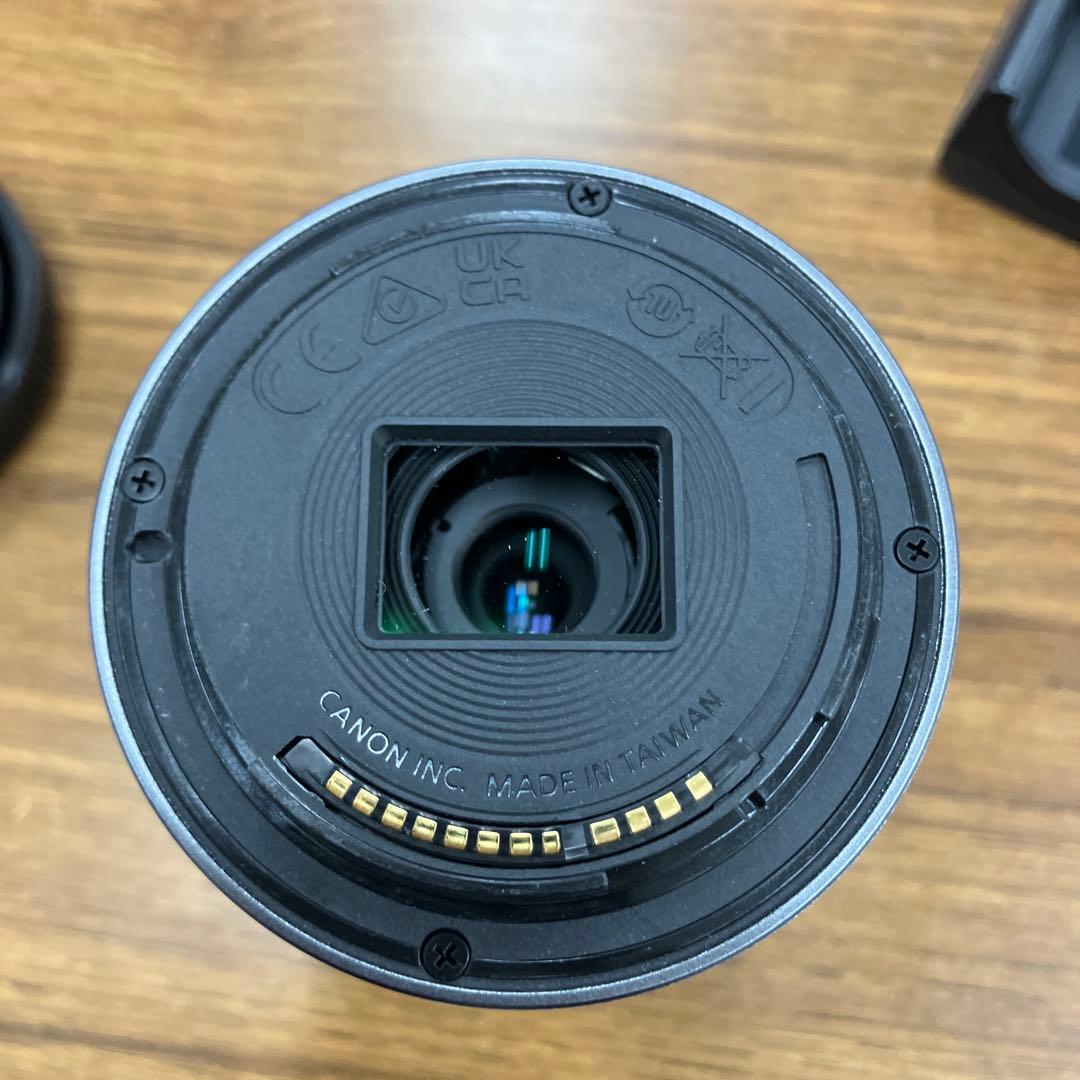 Canon EOS R100 予備バッテリー付き