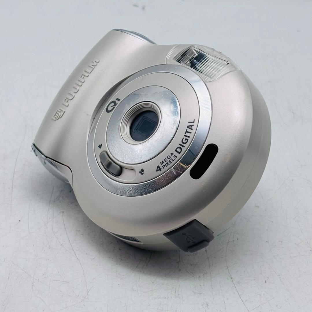 【動作確認済み】FUJIFILM Q1 DIGITAL 単三電池