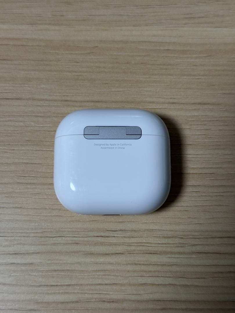 airpods 4 (ANC)アクティブノイズキャンセル搭載