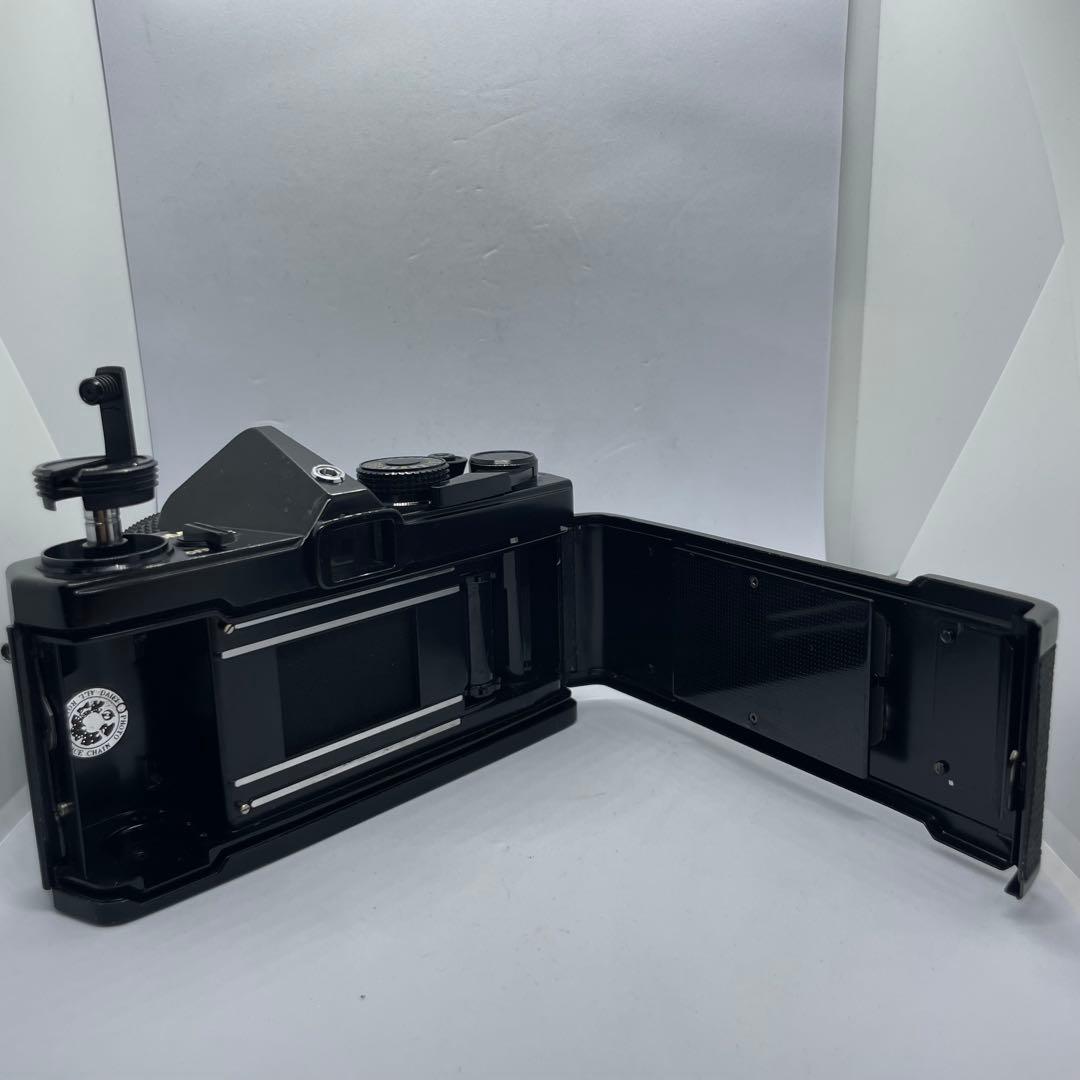 【動作品】OLYMPUS OM-1 一眼レフカメラ + 50mm f/1.8